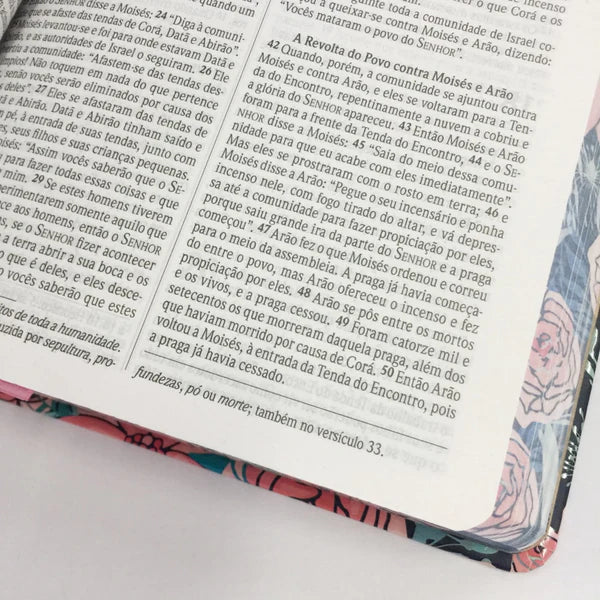 Bíblia Sagrada | NVI | Letra Normal | Capa Rosas Especial Litera.pt