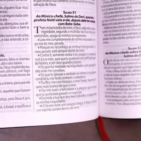 Bíblia King James 1611 | Fiel | Ultrafina Preta