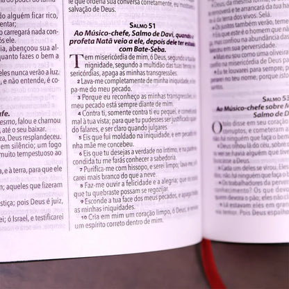 Bíblia King James 1611 | Fiel | Ultrafina Preta