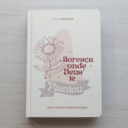 Bíblia Sagrada NVI Floresça Letra Grande | Capa Dura Floral
