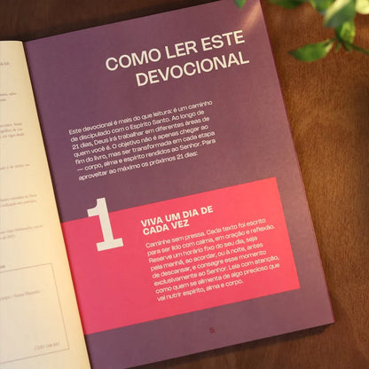 Devocional Mulher Real — Junia Hayashi