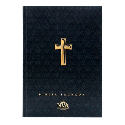 Bíblia Sagrada NVA capa brochura preta com arabesco e cruz dourada — capa frontal